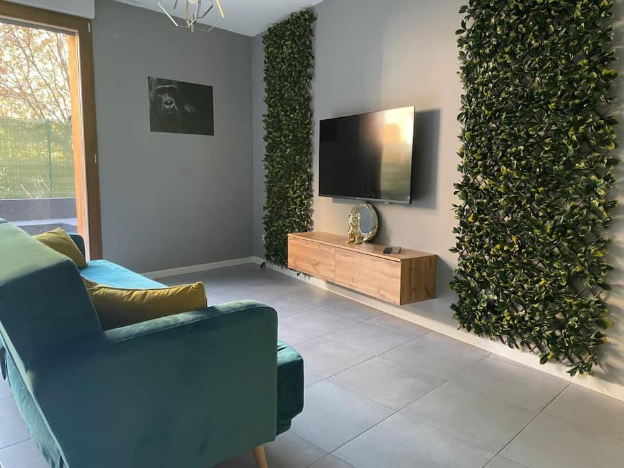 O Calme Cosy - Jardins Et Villes - Experience Unique - Wifi Gratuit - Parking Gratuite Grenoble Eksteriør billede