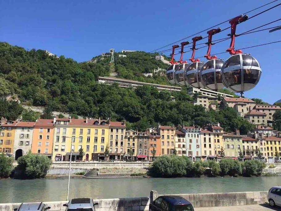 O Calme Cosy - Jardins Et Villes - Experience Unique - Wifi Gratuit - Parking Gratuite Grenoble Eksteriør billede